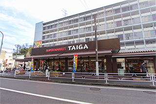 スーパーTAIGA永田店…約800M